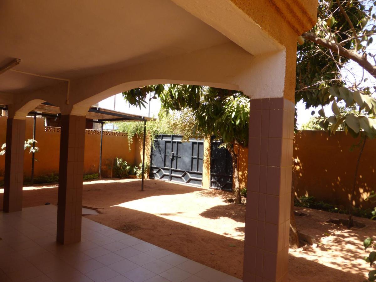 Bien Etre Villa Ouagadougou Exterior photo